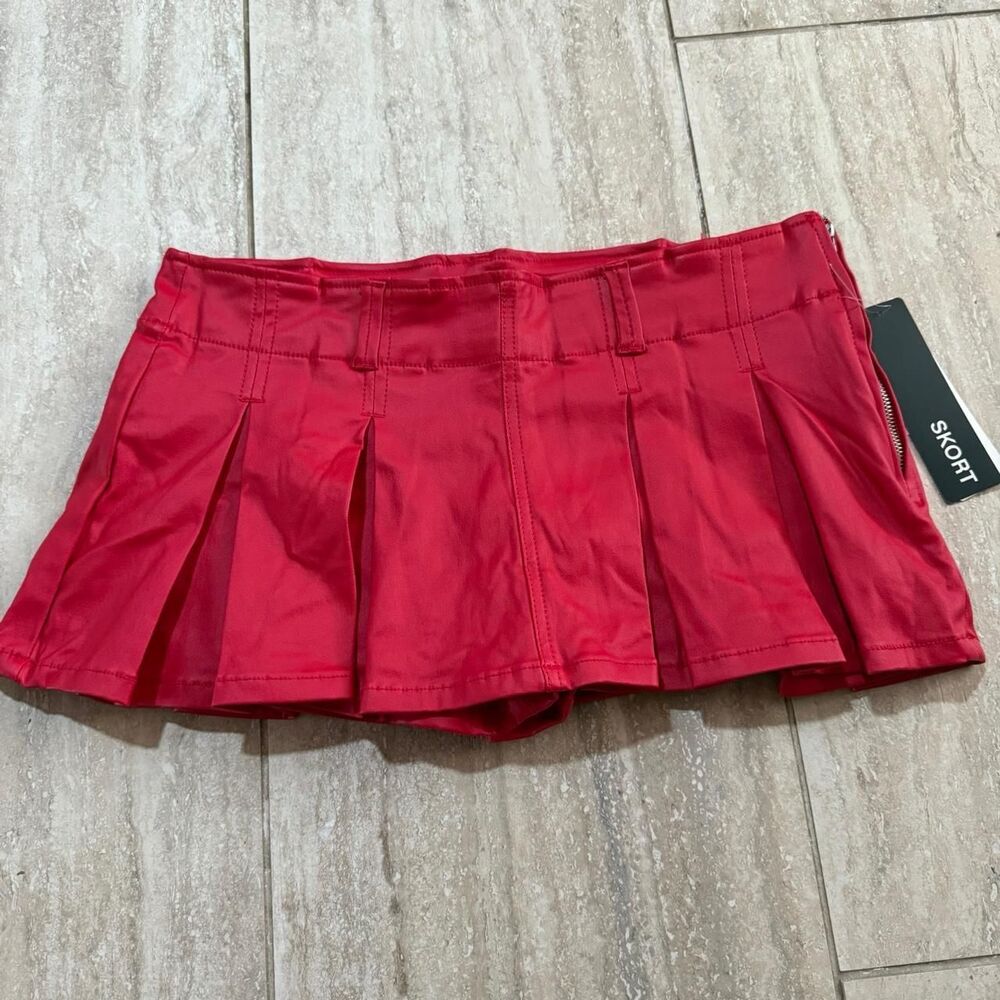 NWT Red Madden Girl Faux Leather Pleated Micro Min skirt Skort Sz L Punk Rock